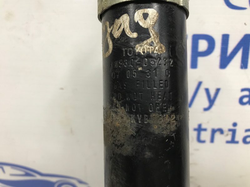 Амортизатор задний Toyota Avensis 2003-2009 4853009660 (Арт. 40026) Амортизатор задний Toyota Avensis 2003-2009 4853009660 (Арт. 40026)