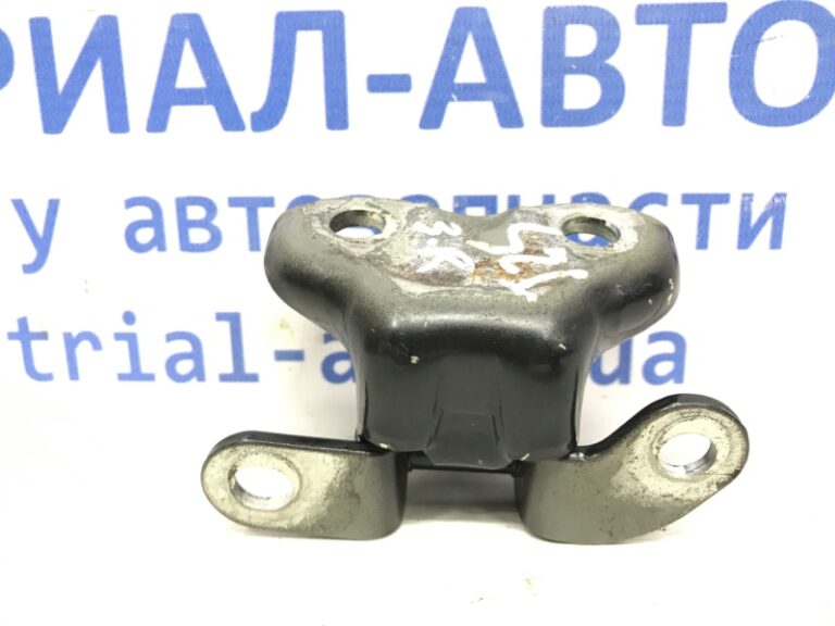 Петля двери задней правой Toyota Avensis 2003-2009 68750-05020 (Арт. 40050)