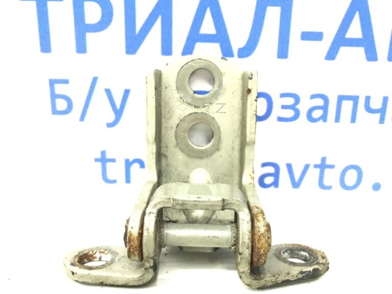 Петля двери передней правой Nissan Tiida 2004-2014 82421ED00B (Арт. 40071)
