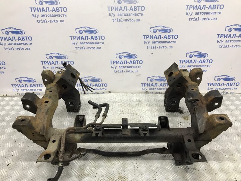 Балка передней подвески Mitsubishi Pajero Wagon 1999-2006 MR448101 (Арт. 54647) Балка передней подвески Mitsubishi Pajero Wagon 1999-2006 MR448101 (Арт. 54647)