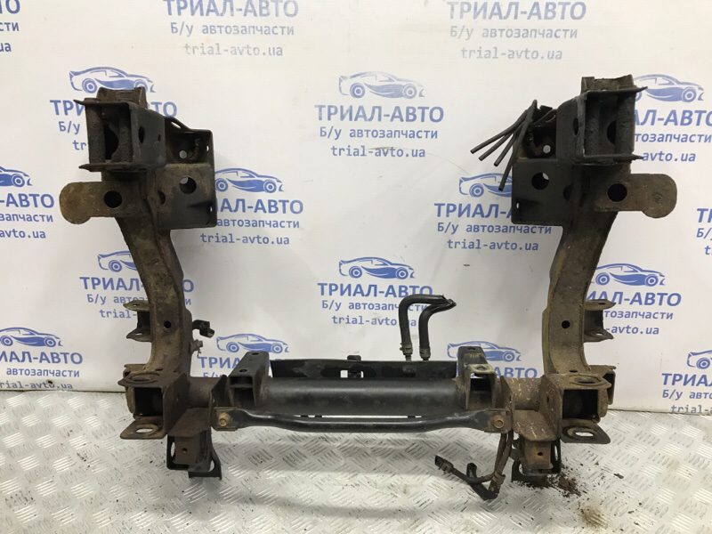 Балка передней подвески Mitsubishi Pajero Wagon 1999-2006 MR448101 (Арт. 54647) Балка передней подвески Mitsubishi Pajero Wagon 1999-2006 MR448101 (Арт. 54647)