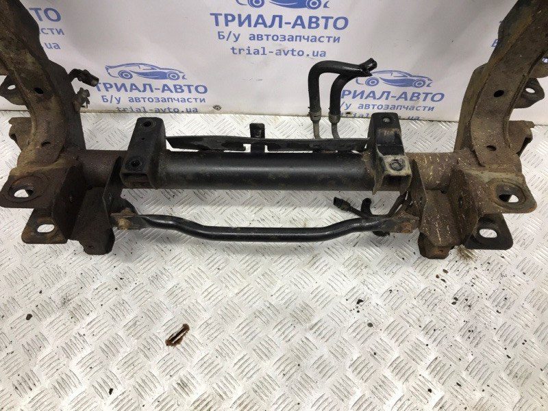 Балка передней подвески Mitsubishi Pajero Wagon 1999-2006 MR448101 (Арт. 54647) Балка передней подвески Mitsubishi Pajero Wagon 1999-2006 MR448101 (Арт. 54647)