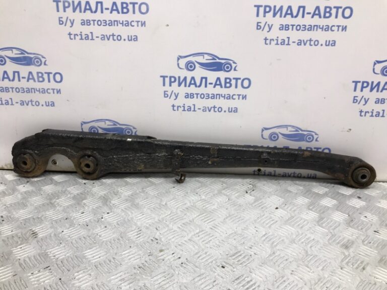 Рычаг задней подвески продольный правый Mitsubishi Pajero Sport 1996-2008 MR448510 (Арт. 54847)
