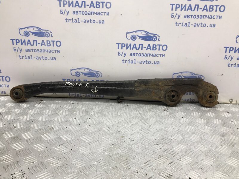 Рычаг задней подвески продольный правый Mitsubishi Pajero Sport 1996-2008 MR448510 (Арт. 54847) Рычаг задней подвески продольный правый Mitsubishi Pajero Sport 1996-2008 MR448510 (Арт. 54847)