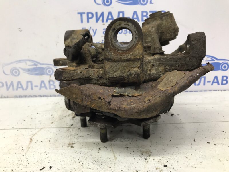 Цапфа задняя левая со ступицей Mitsubishi Pajero Wagon 2000-2006 MR418065 (Арт. 54942) Цапфа задняя левая со ступицей Mitsubishi Pajero Wagon 2000-2006 MR418065 (Арт. 54942)
