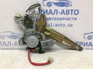 Стеклоподъемник задний левый Mitsubishi Pajero Sport 1996-2008 MR335005 (Арт. 54975)
