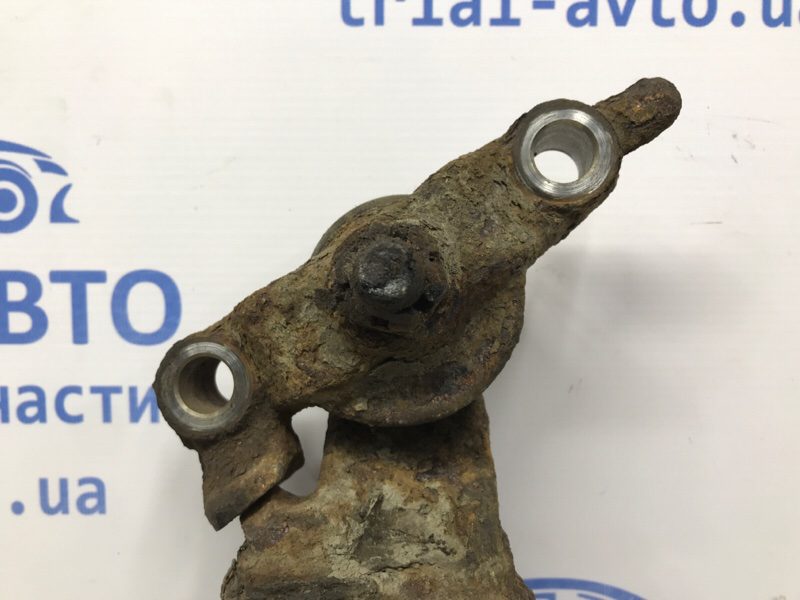 Рычаг передний нижний правый Toyota Prado 2003-2009 (Арт. 54990) Рычаг передний нижний правый Toyota Prado 2003-2009 (Арт. 54990)