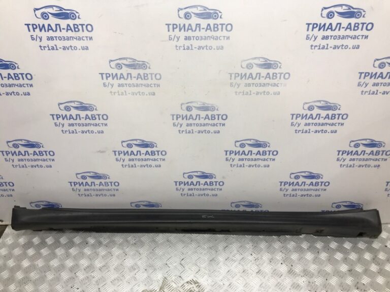 Накладка порога внешняя левая Nissan Juke 2010-2019 768511KA6A (Арт. 55198)