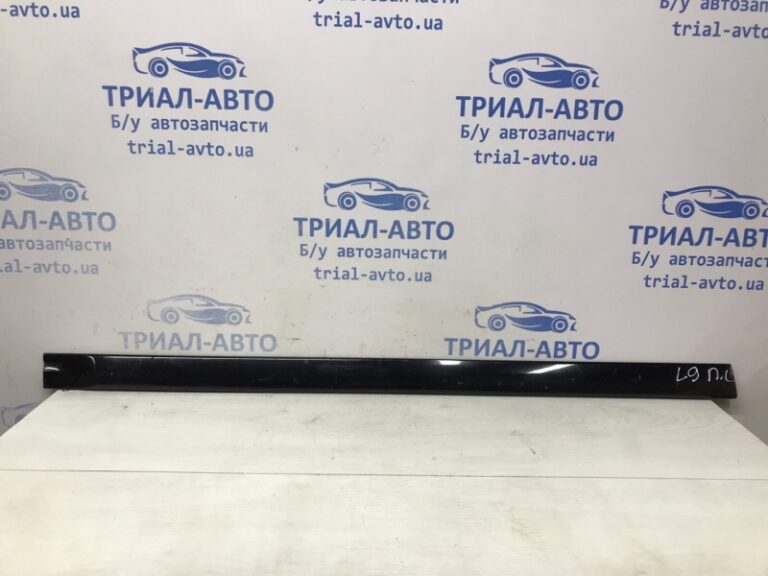 Накладка двери Mitsubishi Lancer 2003-2009 MN190105 (Арт. 55369)