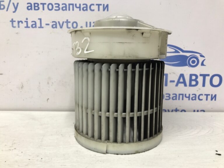 Моторчик печки Nissan X-Trail 2014-2021 272264BA0A (Арт. 55389)