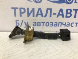 Ограничитель двери задний левый Mitsubishi Lancer 2003-2009 MR473583 (Арт. 55793)