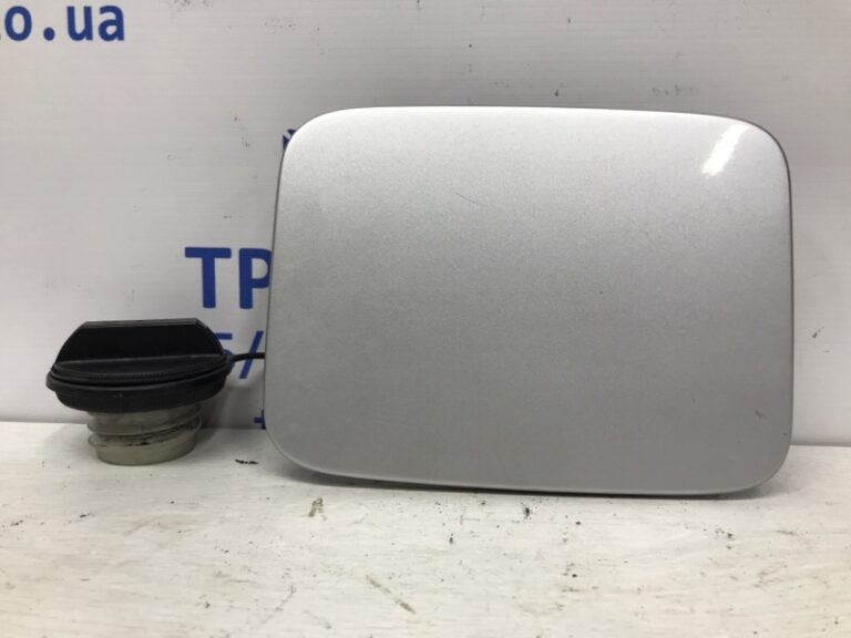 Лючок бака Nissan Pathfinder 2004-2014 78830EB330 (Арт. 55992)
