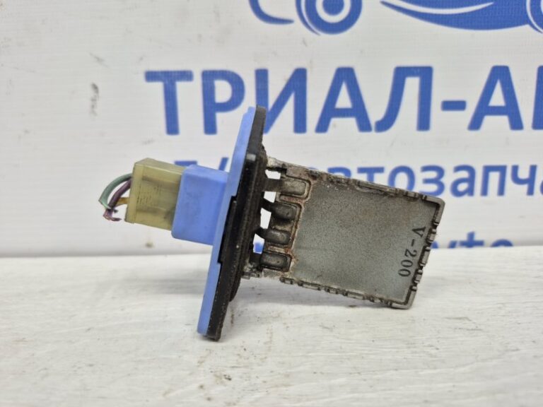 Резистор печки Chevrolet Lacetti J200 1.8 БЕНЗИН F18D3 2004 (б/у)