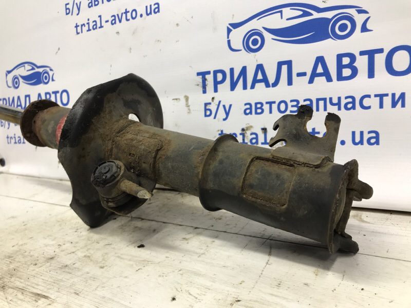 Амортизатор передний левый Chevrolet Lacetti J200 1.8 БЕНЗИН F18D3 2004 (б/у) Амортизатор передний левый Chevrolet Lacetti J200 1.8 БЕНЗИН F18D3 2004 (б/у)
