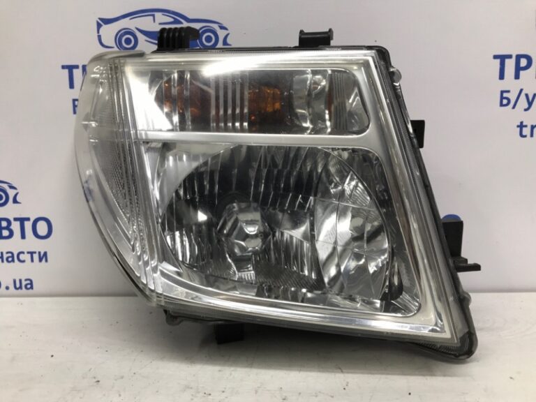 Фара правая Ксенон Nissan Pathfinder 2004-2014 26010EB380 (Арт. 56504)