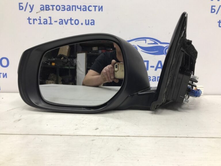 Зеркало левое Infiniti Q50 V37 2.2 DIESEL OM651 2013 (б/у)