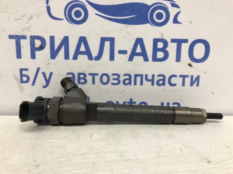 Форсунка топливная Nissan X-Trail 2014-2021 1660000Q2D (Арт. 56583)