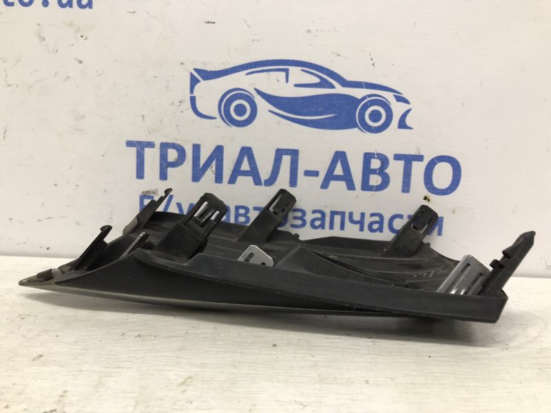 Решетка противотуманки левая Infiniti Q50 V37 2.2 DIESEL OM651 2013 (б/у) Решетка противотуманки левая Infiniti Q50 V37 2.2 DIESEL OM651 2013 (б/у)