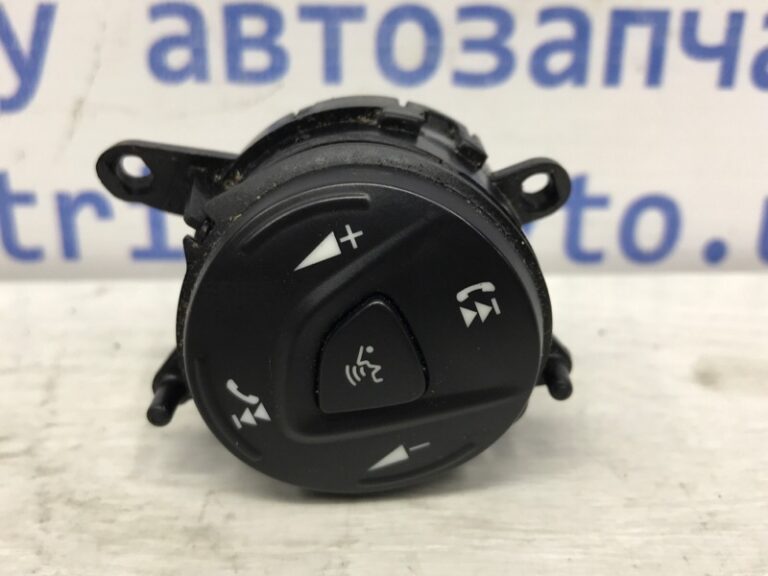 Кнопки руля Ford Kuga 2013-2019 DM5T14K147DA (Арт. 57323)