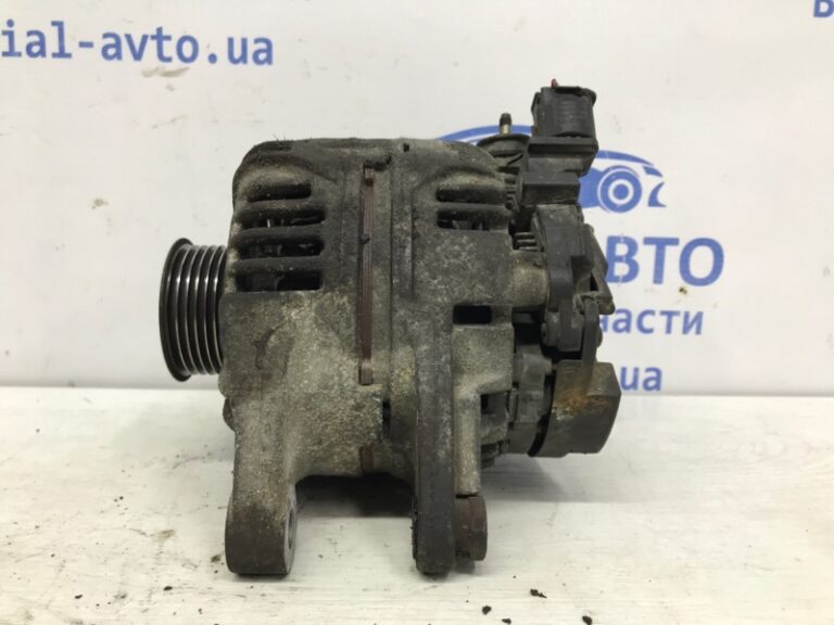Генератор Toyota Avensis 2003-2009 270600D140A (Арт. 57331)