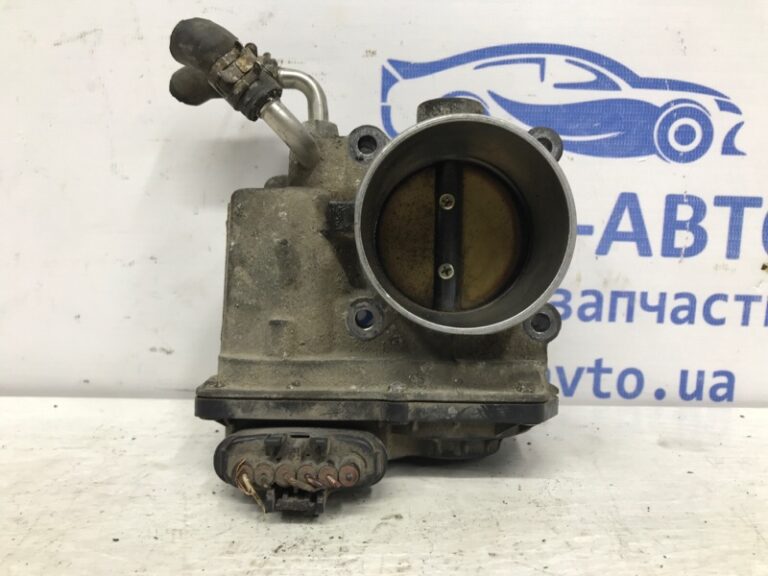 Заслонка дроссельная Toyota Avensis 2003-2009 220300D010 (Арт. 57334)