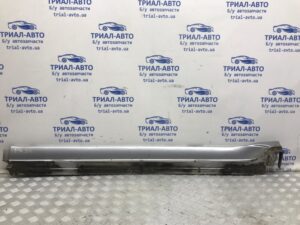 Накладка порога внешняя левая Mitsubishi Pajero Wagon 1999-2006 MN117287HA (Арт. 57370)