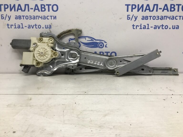 Стеклоподъемник передний правый Toyota Avensis 2003-2009  (Арт. 57468)