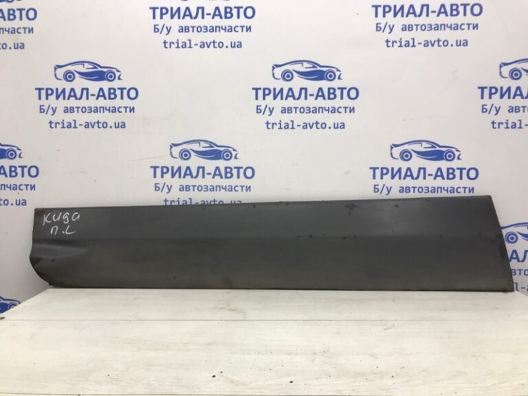 Накладка двери Mitsubishi Pajero Wagon 2000-2006  (Арт. 57534)