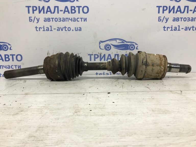 Привод передний левый МКПП Mitsubishi Pajero Sport 1996-2008 MR276869 (Арт. 57560)