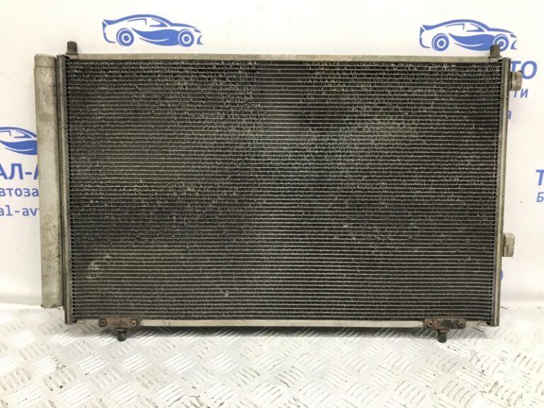 Радиатор кондиционера Toyota RAV 4 2012-2018 8846042110 (Арт. 57768)