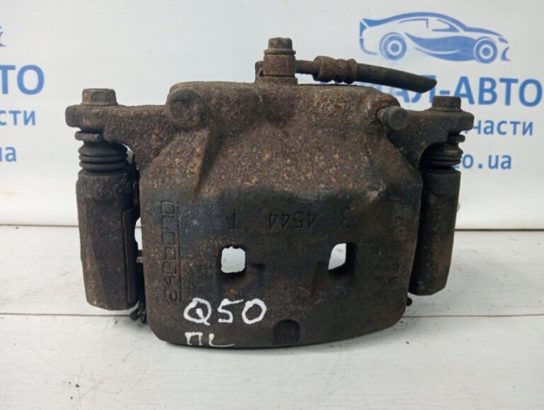 Суппорт передний левый Infiniti Q50 V37 2.2 DIESEL OM651 2013 (б/у)