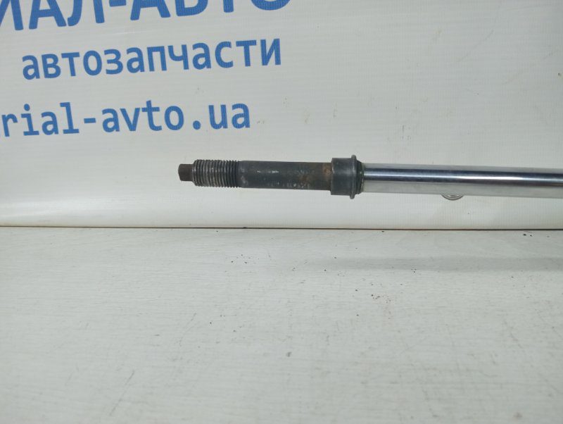 Амортизатор Передний Kia Sorento BL 2.5 DIESEL D4CB 2002 (б/у) Амортизатор Передний Kia Sorento BL 2.5 DIESEL D4CB 2002 (б/у)
