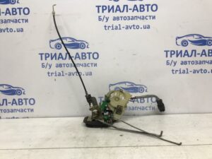 Замок двери передний правый Kia Sorento BL 2.5 DIESEL D4CB 2002 (б/у)