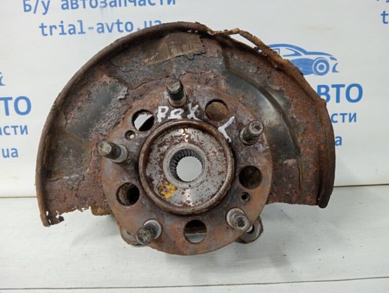 Кулак поворотный левый со ступицей SsangYong Rexton 2006-2012 4121109008 (Арт. 58397)