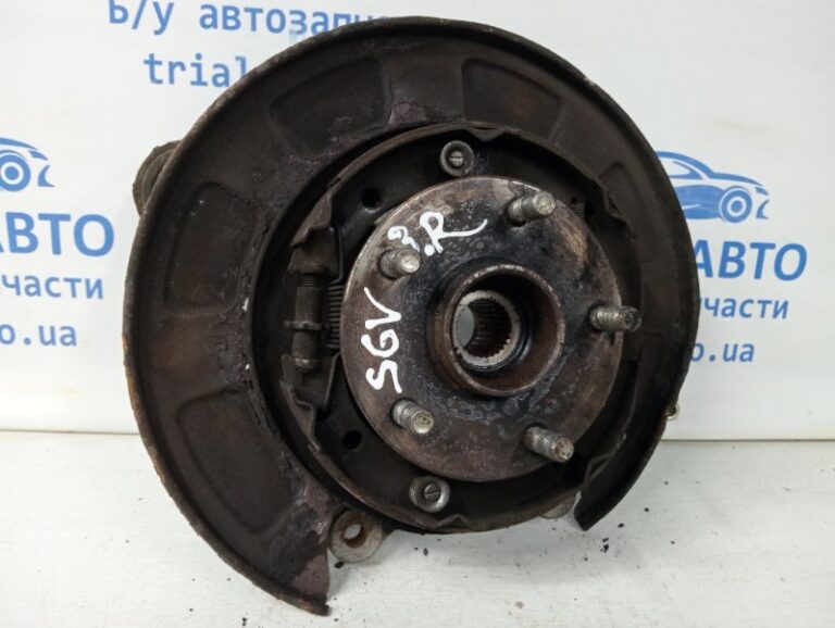 Цапфа задняя правая со ступицей Suzuki Grand Vitara 2006-2014 4611079K00 (Арт. 58407)