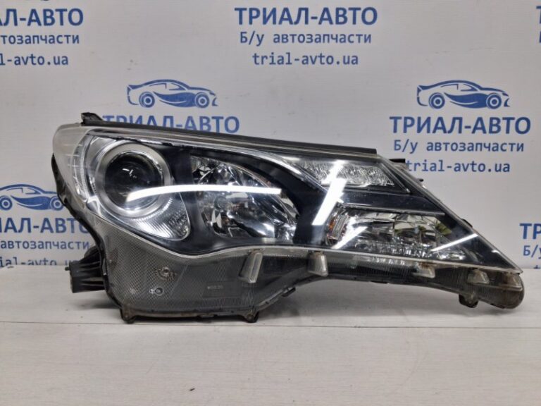 Фара правая галоген Toyota RAV 4 2012-2018 81130-42562 (Арт. 58501)