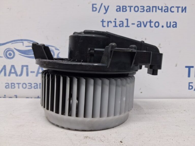 Моторчик печки Toyota RAV 4 2012-2018 8710342081 (Арт. 58606)