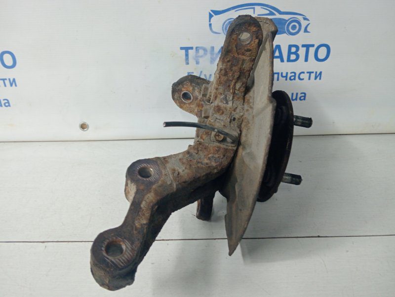 Кулак поворотный правый со ступицей Suzuki Grand Vitara 2006-2014 4511165J00 (Арт. 58681) Кулак поворотный правый со ступицей Suzuki Grand Vitara 2006-2014 4511165J00 (Арт. 58681)