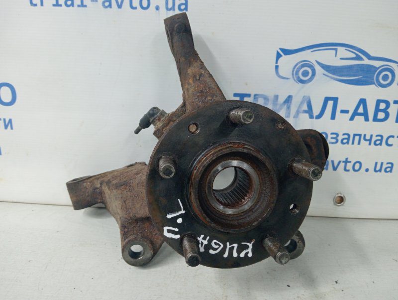 Кулак поворотный левый со ступицей Ford Kuga 2013-2019 (Арт. 58685) Кулак поворотный левый со ступицей Ford Kuga 2013-2019 (Арт. 58685)