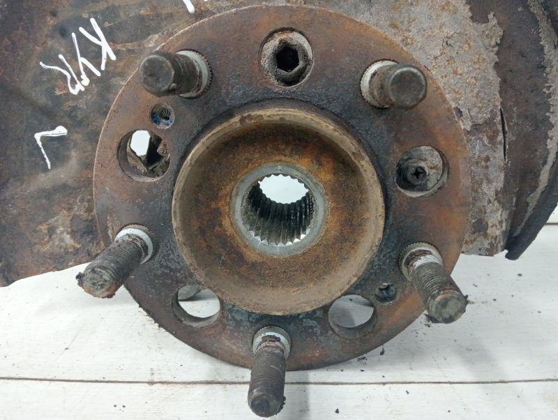 Кулак поворотный левый со ступицей SsangYong Kyron 2005-2015 4122109004 (Арт. 58686) Кулак поворотный левый со ступицей SsangYong Kyron 2005-2015 4122109004 (Арт. 58686)