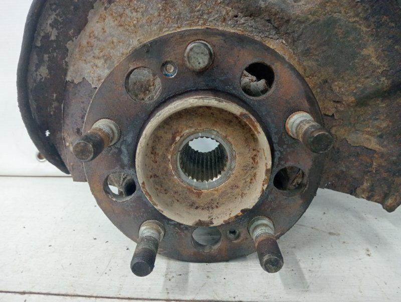 Кулак поворотный правый со ступицей SsangYong Kyron 2005-2015 4122109008 (Арт. 58688) Кулак поворотный правый со ступицей SsangYong Kyron 2005-2015 4122109008 (Арт. 58688)