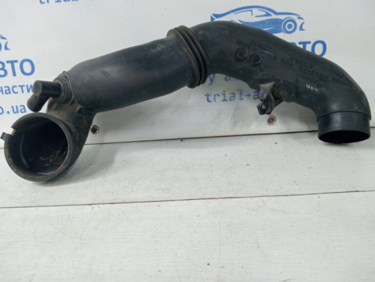 Патрубок воздушного фильтра Subaru Forester 2012-2018 46012AG051 (Арт. 58854)