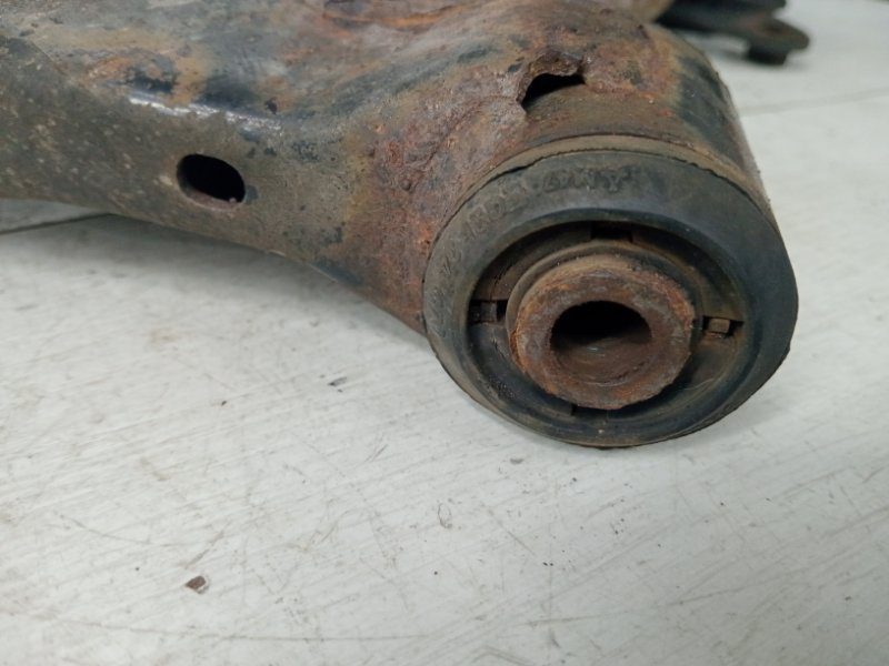 Рычаг передний нижний левый Mazda CX 7 2007-2012 EG2134350D (Арт. 59357) Рычаг передний нижний левый Mazda CX 7 2007-2012 EG2134350D (Арт. 59357)