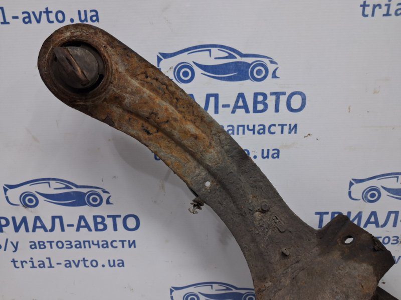 Рычаг задней подвески продольный правый Mazda 3 2003-2009 BP4K28200J (Арт. 59383) Рычаг задней подвески продольный правый Mazda 3 2003-2009 BP4K28200J (Арт. 59383)