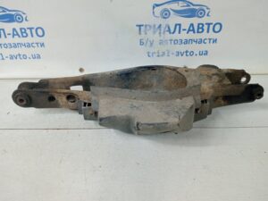 Рычаг задней подвески нижний поперечный (под пружину) Toyota RAV 4 2012-2018 4874042010 (Арт. 59404) 0002_30_420