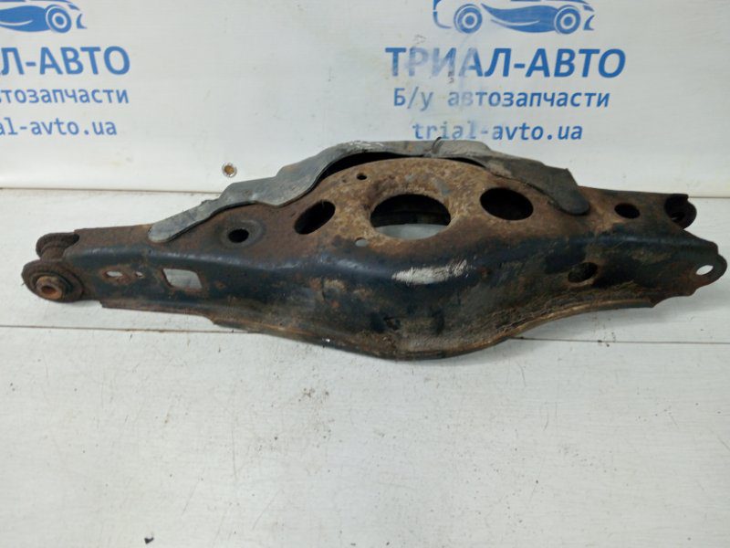 Рычаг задней подвески нижний поперечный (под пружину) Toyota RAV 4 2012-2018 4874042010 (Арт. 59404) Рычаг задней подвески нижний поперечный (под пружину) Toyota RAV 4 2012-2018 4874042010 (Арт. 59404)