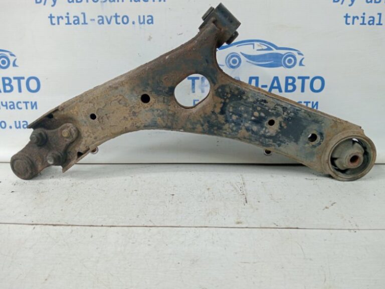 Рычаг передний нижний правый Kia Sportage 2010-2016 545012Y002 (Арт. 59473)