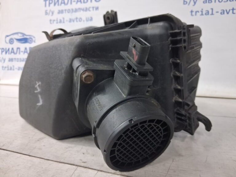Корпус воздушного фильтра Kia Ceed JD 1.6 DIESEL D4FB 2012 (б/у)