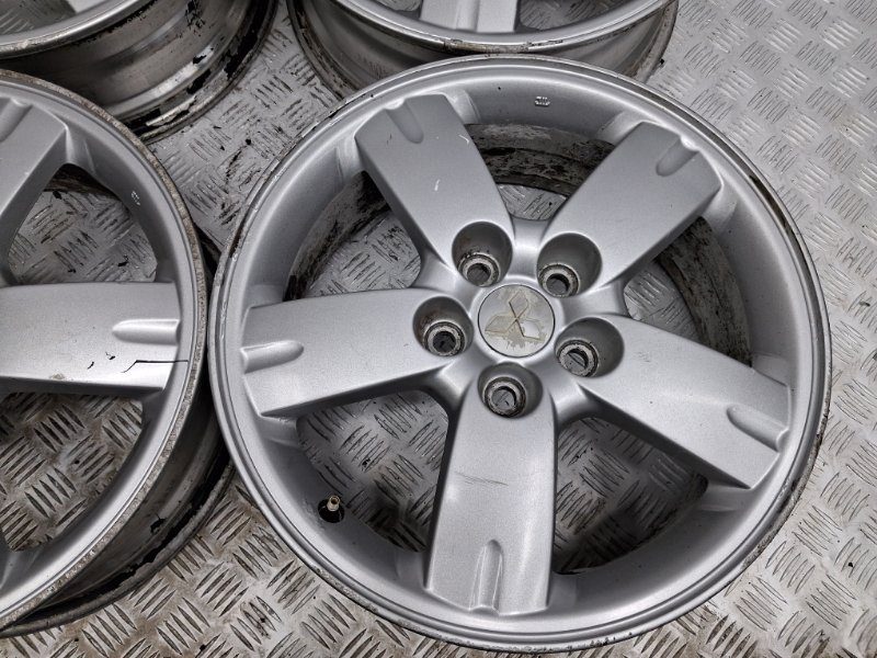 Диски титан комплект R17 Mitsubishi Outlander 2003-2006 MN184116 (Арт. 60034) Диски титан комплект R17 Mitsubishi Outlander 2003-2006 MN184116 (Арт. 60034)