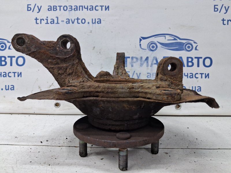 Кулак поворотный правый со ступицей Mitsubishi Lancer 2007-2017 3870A012 (Арт. 60041) Кулак поворотный правый со ступицей Mitsubishi Lancer 2007-2017 3870A012 (Арт. 60041)